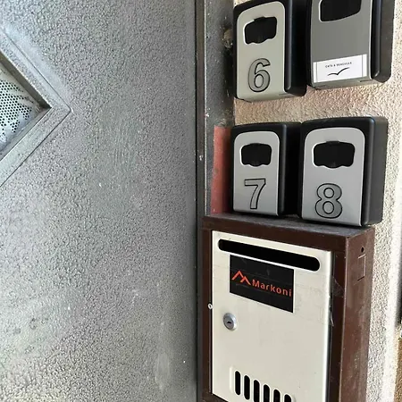 Апартаменти Markoni 7 *