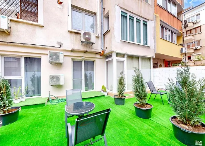 Апартаменти Markoni 7 *